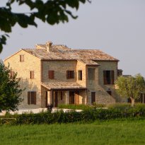 Sant'Angelo in Pontano Le Marche
