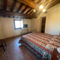 Mezzanotte, Pergola Le Marche